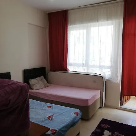 Caner Sitesi Apt No:211b Blok/b Kat:2 No:5 Alanya